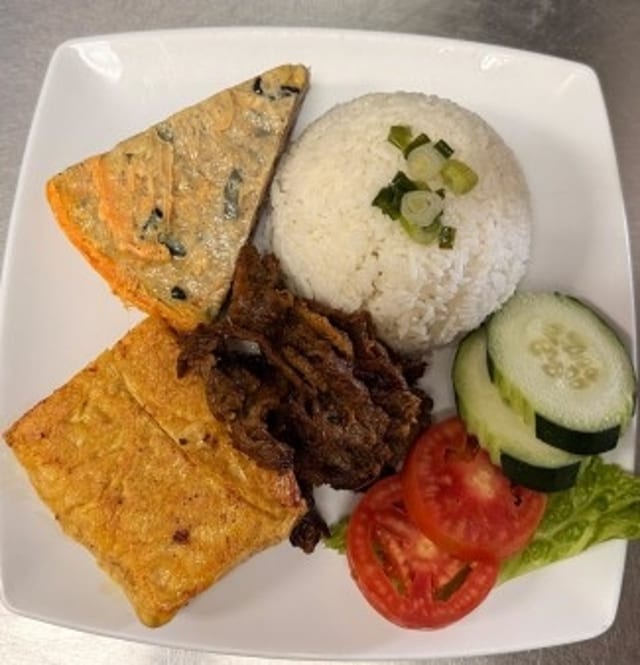 Egg Quiche Grilled Pork & Shrimp in Tofu Skin with Rice.