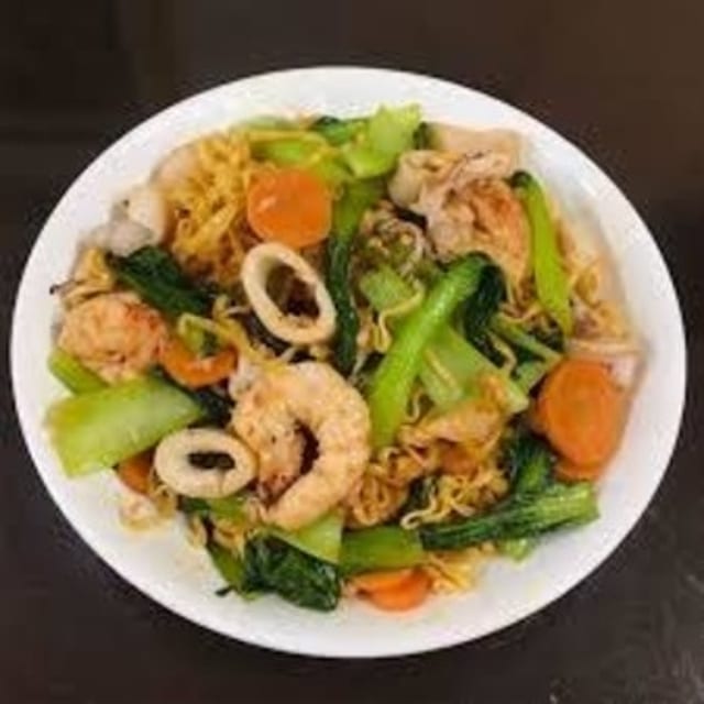 Pan-Fried Soft Egg Noodle.